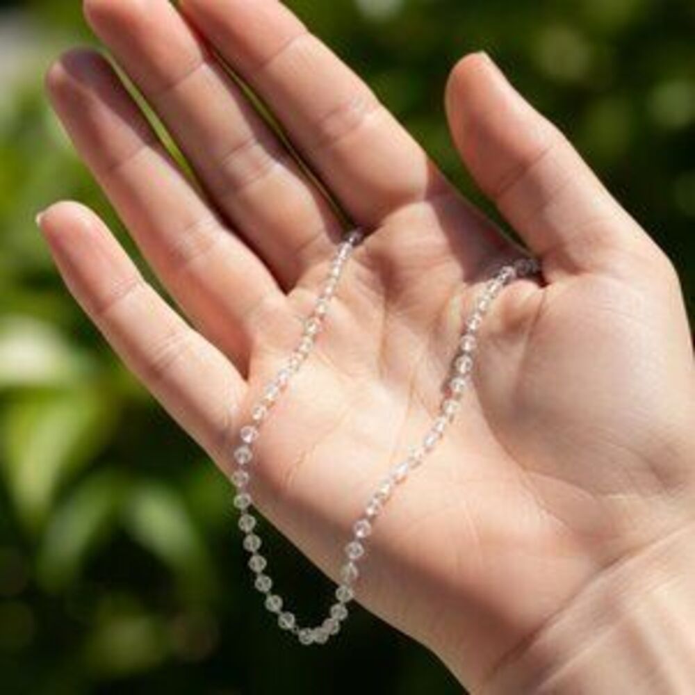 "Elegant & Trendy Bracelet, A Perfect Gift for Women, Thoughtful, EVCH1485